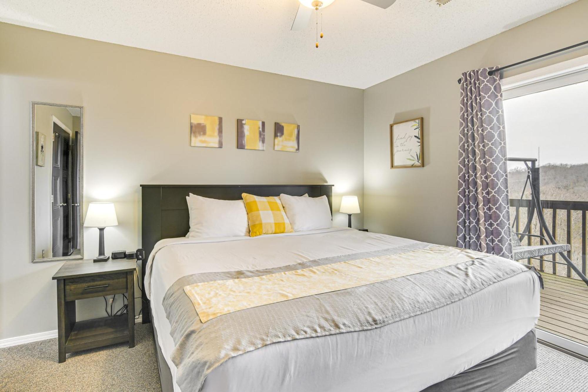 Inviting Branson West Condo With Pool Access Esterno foto